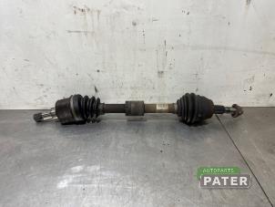 Gebruikte Homokineetas links-voor Ford Focus 3 1.6 Ti-VCT 16V 125 Prijs € 52,50 Margeregeling aangeboden door Autoparts Pater