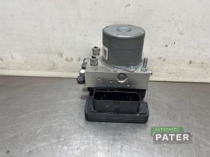 Gebruikte ABS Pomp Opel Karl 1.0 12V Prijs € 52,50 Margeregeling aangeboden door Autoparts Pater