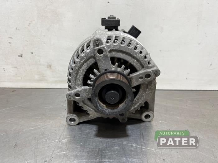 Gebruikte Alternator BMW 3 serie Touring (F31) 320d 2.0 16V EfficientDynamicsEdition Prijs € 63,00 Margeregeling aangeboden door Autoparts Pater