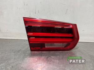 Gebruikte Achterlicht links BMW 3 serie Touring (F31) 320d 2.0 16V EfficientDynamicsEdition Prijs € 78,75 Margeregeling aangeboden door Autoparts Pater