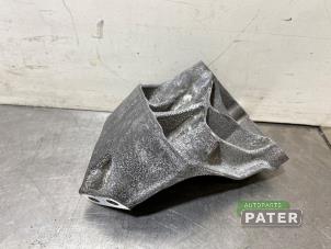 Gebruikte Motorrubber Mercedes GLC Coupe (C254) 2.0 300e 16V 4-Matic Prijs € 21,00 Margeregeling aangeboden door Autoparts Pater