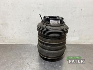 Gebruikte Luchtbalg Mercedes GLC Coupe (C254) 2.0 300e 16V 4-Matic Prijs € 105,00 Margeregeling aangeboden door Autoparts Pater