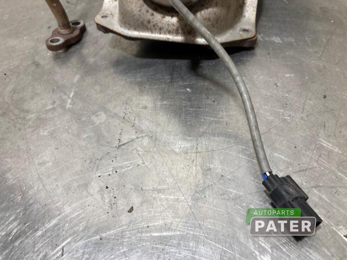 Katalysator van een Honda Insight (ZE2) 1.3 16V VTEC 2009