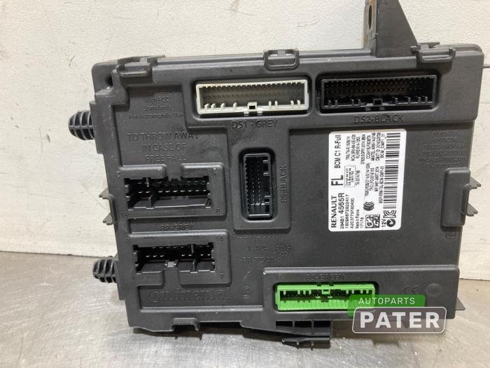 Gebruikte Module Bodycontrol Renault Megane IV Estate (RFBK) 1.5 Energy dCi 110 Prijs € 78,75 Margeregeling aangeboden door Autoparts Pater