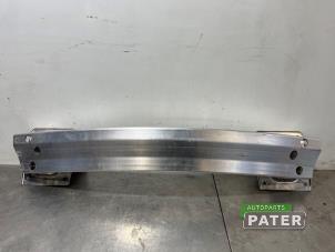 Gebruikte Bumperbalk achter Tesla Model 3 Long Range AWD 75 kWh Prijs € 52,50 Margeregeling aangeboden door Autoparts Pater