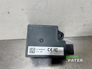 Gebruikte Module PDC Tesla Model 3 Long Range AWD 75 kWh Prijs € 21,00 Margeregeling aangeboden door Autoparts Pater