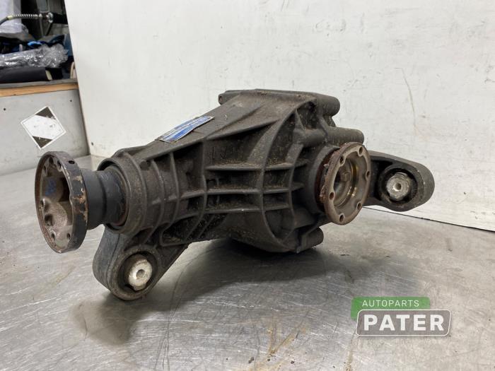 Gebruikte Cardanklok achter Volkswagen Touareg (7LA/7L6) 3.2 V6 24V Prijs € 157,50 Margeregeling aangeboden door Autoparts Pater