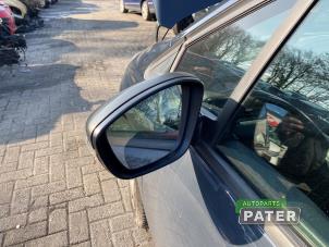 Gebruikte Spiegel Buiten links Peugeot 208 I (CA/CC/CK/CL) 1.0 Vti 12V PureTech Prijs € 52,50 Margeregeling aangeboden door Autoparts Pater