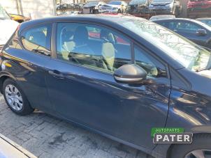 Gebruikte Deur 2Deurs rechts Peugeot 208 I (CA/CC/CK/CL) 1.0 Vti 12V PureTech Prijs € 183,75 Margeregeling aangeboden door Autoparts Pater