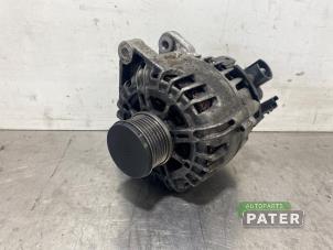 Gebruikte Alternator Peugeot 5008 II (M4/MC/MJ/MR) 1.2 12V e-THP PureTech 130 Prijs € 52,50 Margeregeling aangeboden door Autoparts Pater