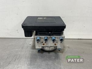 Gebruikte ABS Pomp BMW 3 serie (F30) 318i 1.5 TwinPower Turbo 12V Prijs € 105,00 Margeregeling aangeboden door Autoparts Pater