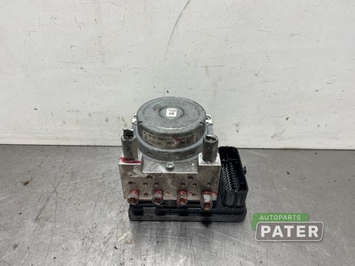Gebruikte ABS Pomp Suzuki Baleno (EW/FW) 1.2 Dual Jet 16V Prijs € 131,25 Margeregeling aangeboden door Autoparts Pater