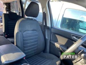 Gebruikte Voorstoel links Ford Galaxy (CK) 2.0 TDCi 150 16V Prijs € 131,25 Margeregeling aangeboden door Autoparts Pater