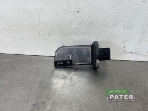 Gebruikte Luchtmassameter Ford Fiesta 6 (JA8) 1.0 EcoBoost 12V 100 Prijs € 21,00 Margeregeling aangeboden door Autoparts Pater