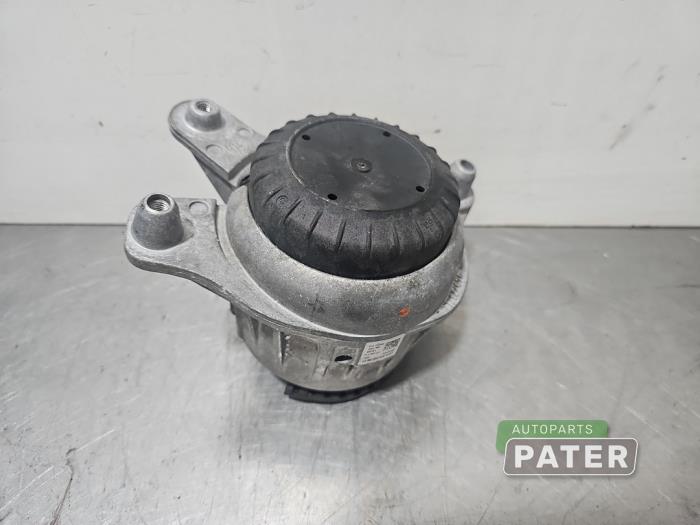 Gebruikte Motorsteun Mercedes C (W205) C-250 2.2 CDI 16V BlueTEC, C-250d Prijs € 21,00 Margeregeling aangeboden door Autoparts Pater