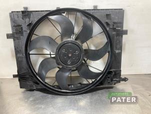 Gebruikte Koelvinhuis Mercedes C (W205) C-250 2.2 CDI 16V BlueTEC, C-250d Prijs € 126,00 Margeregeling aangeboden door Autoparts Pater