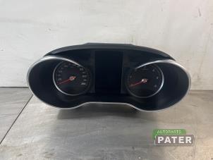 Gebruikte Tellerklok Mercedes C (W205) C-250 2.2 CDI 16V BlueTEC, C-250d Prijs € 210,00 Margeregeling aangeboden door Autoparts Pater