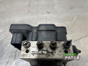 ABS Pomp van een Iveco New Daily VI 35C15, 35S15, 40C15, 50C15, 65C15, 70C15 2014