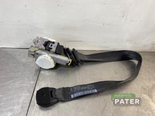 Gebruikte Veiligheidsgordel rechts-voor Peugeot 5008 I (0A/0E) 2.0 BlueHDi 150 16V Prijs € 52,50 Margeregeling aangeboden door Autoparts Pater