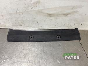 Gebruikte Diversen Polestar Polestar 2 78kWh Long Range Dual Motor Prijs € 10,50 Margeregeling aangeboden door Autoparts Pater