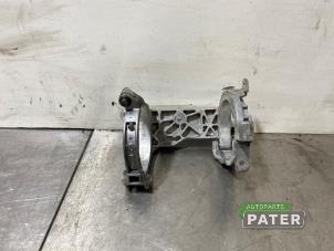 Gebruikte Steun (diversen) Polestar Polestar 2 78kWh Long Range Dual Motor Prijs € 31,50 Margeregeling aangeboden door Autoparts Pater