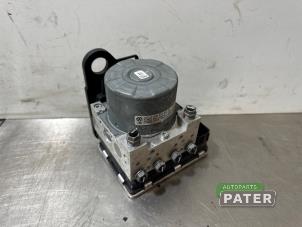 Gebruikte ABS Pomp Audi A3 Limousine (8VS/8VM) 2.0 35 TDI 16V Prijs € 105,00 Margeregeling aangeboden door Autoparts Pater