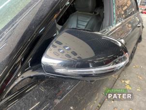 Gebruikte Buitenspiegel links Mercedes E Estate (S213) E-300de 2.0 Turbo 16V Prijs € 420,00 Margeregeling aangeboden door Autoparts Pater