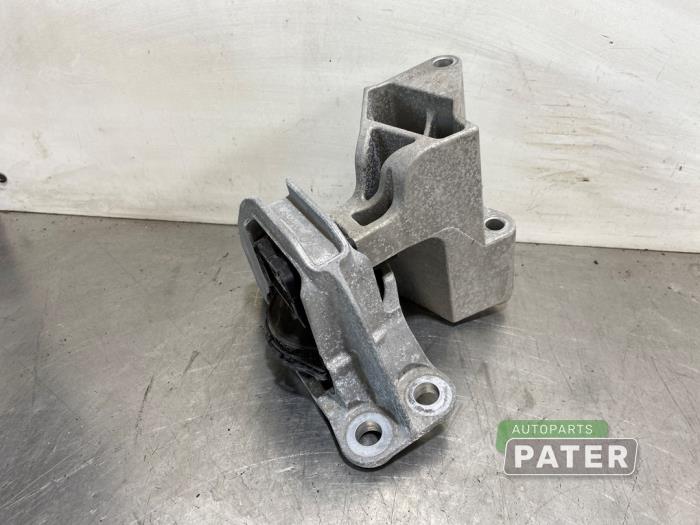 Gebruikte Motorsteun Nissan Micra (K14) 1.0 12V Prijs € 26,25 Margeregeling aangeboden door Autoparts Pater