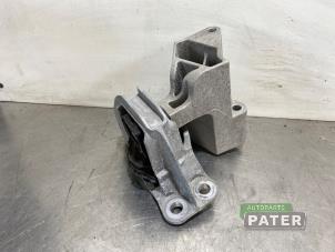 Gebruikte Motorsteun Nissan Micra (K14) 1.0 12V Prijs € 36,75 Margeregeling aangeboden door Autoparts Pater