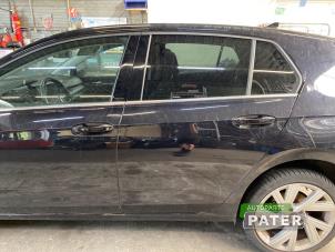 Gebruikte Deur 4Deurs links-achter Volkswagen Golf VIII (CD1) 1.5 eTSI 16V Prijs € 840,00 Margeregeling aangeboden door Autoparts Pater