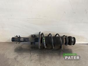 Gebruikte Mac Phersonpoot links-voor Volkswagen Up! (121) 1.0 12V 75 Prijs € 36,75 Margeregeling aangeboden door Autoparts Pater