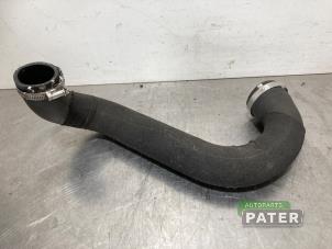 Gebruikte Intercooler Slang Audi A4 Avant (B9) 2.0 35 TFSI Mild Hybrid 16V Prijs € 31,50 Margeregeling aangeboden door Autoparts Pater