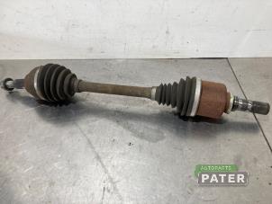 Gebruikte Aandrijfas links-voor Opel Vivaro 1.6 CDTI 95 Euro 6 Prijs € 107,99 Inclusief btw aangeboden door Autoparts Pater