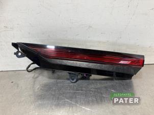 Gebruikte Achterlicht rechts Polestar Polestar 2 78kWh Long Range Dual Motor Prijs € 183,75 Margeregeling aangeboden door Autoparts Pater
