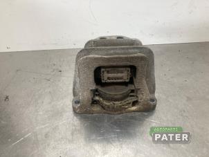 Gebruikte Motorrubber Ford Transit Custom 2.0 TDCi 16V Eco Blue 105 Prijs € 38,12 Inclusief btw aangeboden door Autoparts Pater