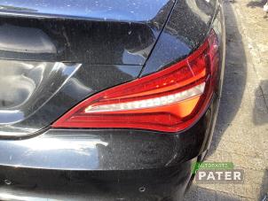 Gebruikte Achterlicht rechts Mercedes CLA (117.3) 1.6 CLA-180 16V Prijs € 262,50 Margeregeling aangeboden door Autoparts Pater
