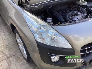 Gebruikte Koplamp rechts Peugeot 3008 I (0U/HU) 1.6 16V THP 155 Prijs € 131,25 Margeregeling aangeboden door Autoparts Pater