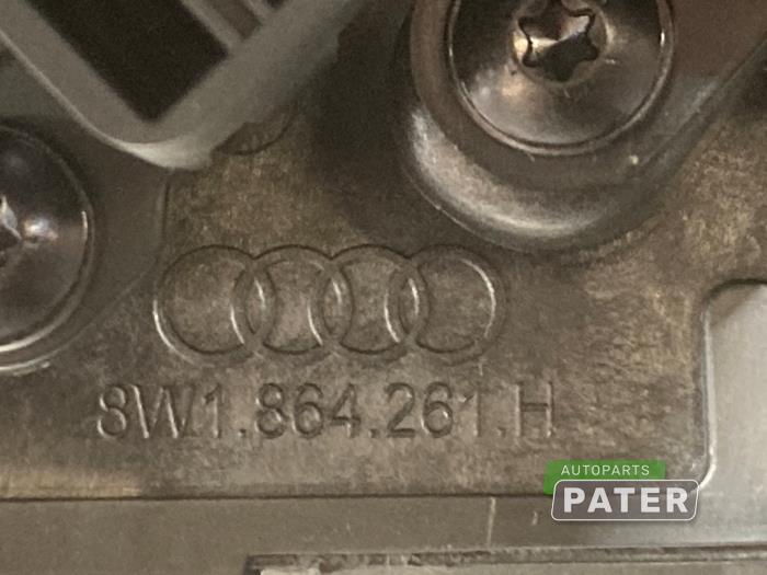 Diversen van een Audi A4 Avant (B9) 2.0 35 TFSI Mild Hybrid 16V 2021