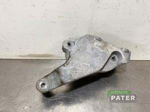 Gebruikte Motorrubber Opel Karl 1.0 12V Prijs € 21,00 Margeregeling aangeboden door Autoparts Pater