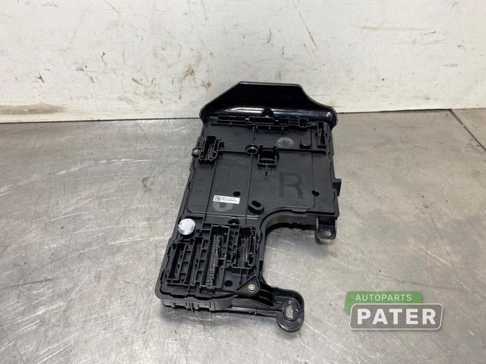 Gebruikte Computer Body Control Tesla Model 3 Standard RWD Plus, Long Range RWD Prijs € 131,25 Margeregeling aangeboden door Autoparts Pater