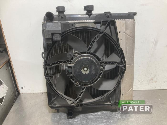 Gebruikte Radiateur Peugeot 2008 (CU) 1.2 Vti 12V PureTech 82 Prijs € 89,25 Margeregeling aangeboden door Autoparts Pater