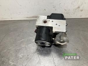 Gebruikte ABS Pomp Mercedes S (W220) 5.0 S-500 V8 24V Prijs € 36,75 Margeregeling aangeboden door Autoparts Pater