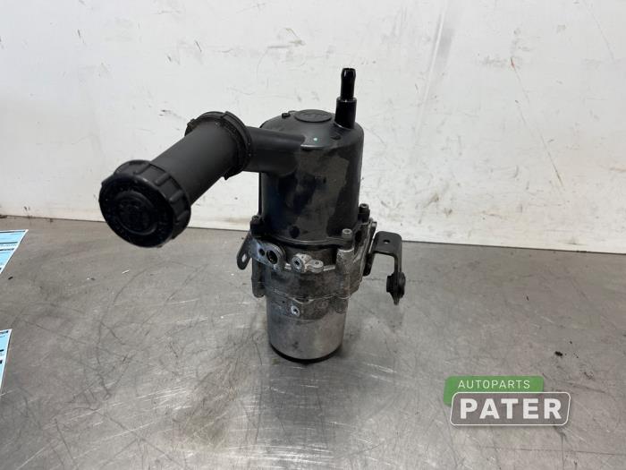 Gebruikte Servopomp Peugeot 3008 I (0U/HU) 1.6 16V THP 155 Prijs € 183,75 Margeregeling aangeboden door Autoparts Pater