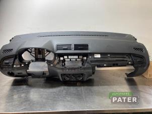 Gebruikte Dashboard Skoda Fabia III (NJ3) 1.0 12V Prijs € 131,25 Margeregeling aangeboden door Autoparts Pater