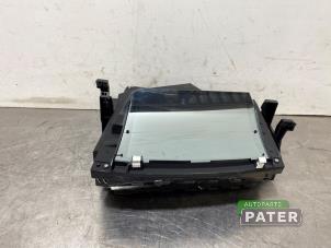 Gebruikte Head-up display Kia Niro II (SG2) 1.6 GDI Plug-in Hybrid Prijs € 472,50 Margeregeling aangeboden door Autoparts Pater