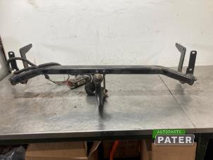 Gebruikte Trekhaak Peugeot 308 SW (L4/L9/LC/LJ/LR) 1.2 12V e-THP PureTech 130 Prijs € 105,00 Margeregeling aangeboden door Autoparts Pater