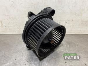 Gebruikte Chaufage Ventilatiemotor Ford Transit Custom 2.0 TDCi 16V Eco Blue 105 Prijs € 114,35 Inclusief btw aangeboden door Autoparts Pater