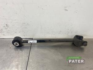 Gebruikte Draagarm rechts-achter Tesla Model Y (5YJY) Long Range,Performance Prijs € 52,50 Margeregeling aangeboden door Autoparts Pater