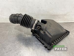 Gebruikte Luchtfilterhuis Ford Focus 4 Wagon 1.0 Ti-VCT EcoBoost 12V 125 Prijs € 26,25 Margeregeling aangeboden door Autoparts Pater