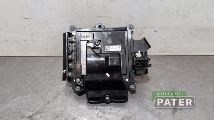 Gebruikte Computer Cruise Control Tesla Model X 75D Prijs € 131,25 Margeregeling aangeboden door Autoparts Pater